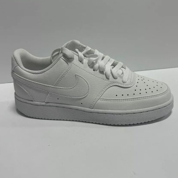 Nike Women’s Court Vision Lo Sneaker White Size 7.5 M - Picture 1 of 6